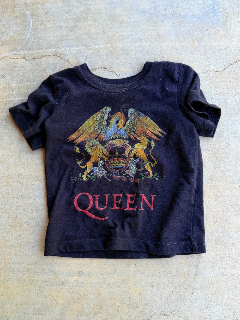 Queen Officials Merch Sz 2T T shirt
